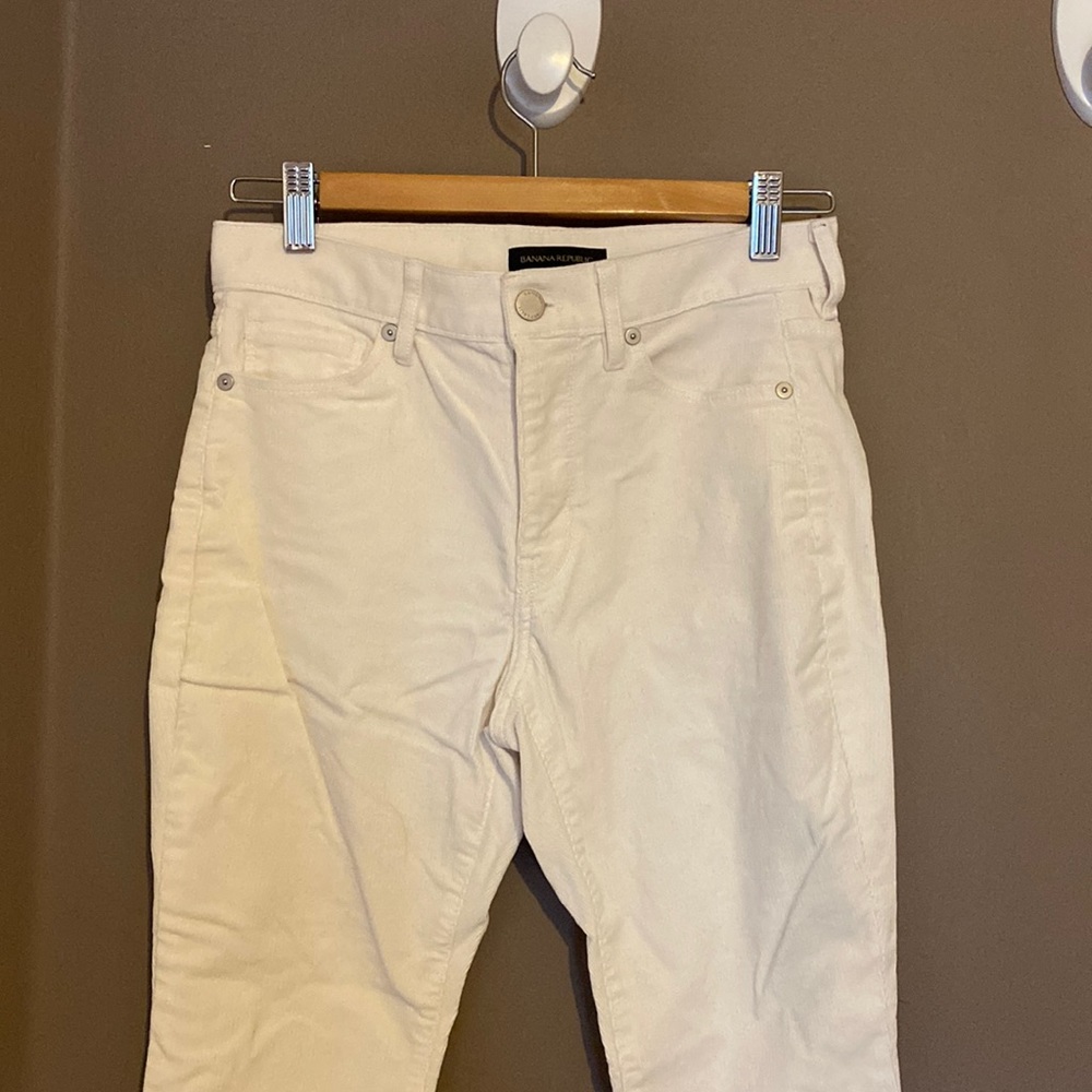 Banana Republic White Velvet Jeans Size 26 Petite